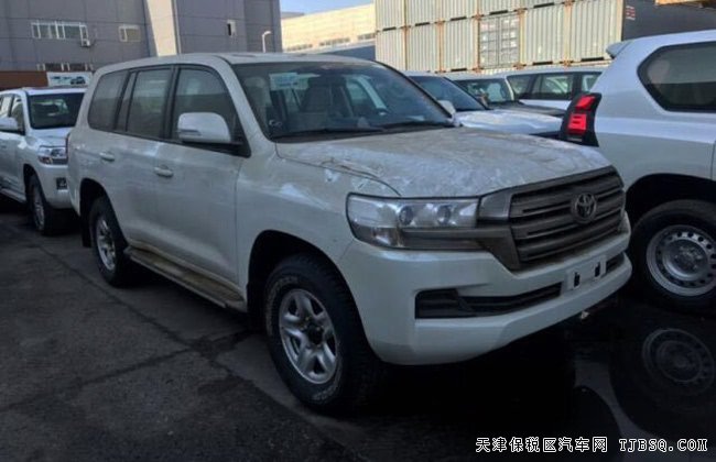 2019款豐田酷路澤4000中東版 7座手續(xù)/17輪現(xiàn)車64.3萬(wàn)