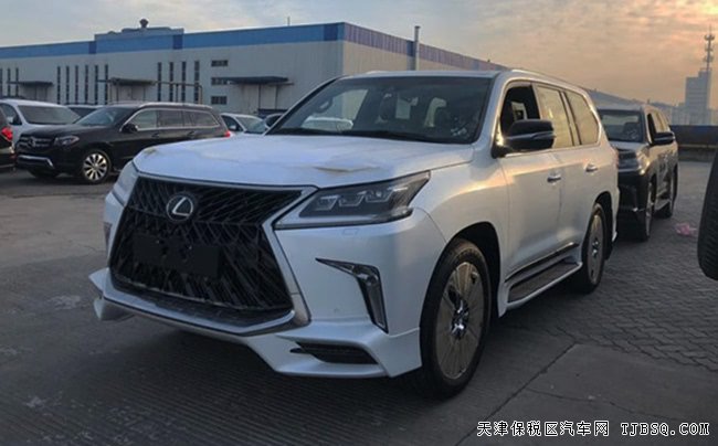 2018款雷克薩斯LX570限量版 黑色中網(wǎng)/大包圍現(xiàn)車154萬(wàn)