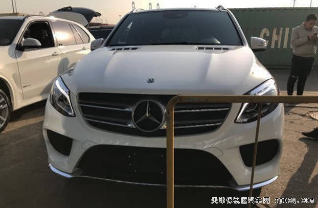 2018款奔馳GLE400加規(guī)版 燈包/運動包/豪華包現(xiàn)車68.5萬