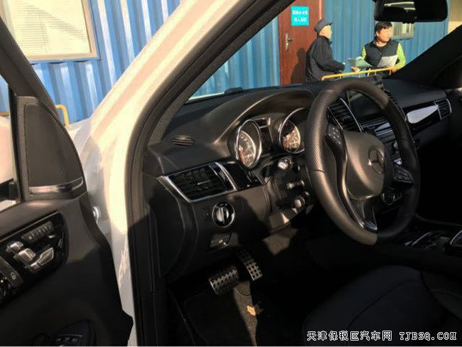 2018款奔馳GLE400加規(guī)版 燈包/運動包/豪華包現(xiàn)車68.5萬