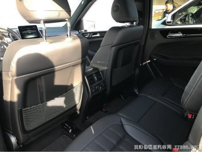 2018款奔馳GLE400加規(guī)版 燈包/運動包/豪華包現(xiàn)車68.5萬