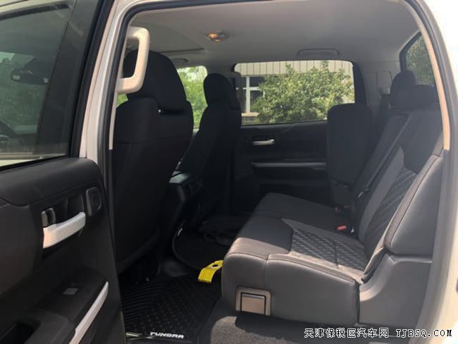 2018款豐田坦途5.7L加規(guī)版 自適應巡航/天窗現(xiàn)車42.5萬