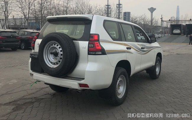 2019款豐田霸道2700中東版 17鐵輪/7座/后掛現(xiàn)車44.5萬