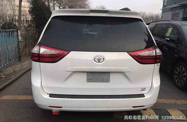 2019款豐田塞納3.5L四驅(qū)LE版 雷測(cè)/18輪/7座現(xiàn)車45.2萬(wàn)