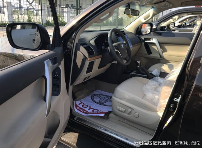 平行進(jìn)口車豐田霸道4000中東版 18款現(xiàn)車盡享極致