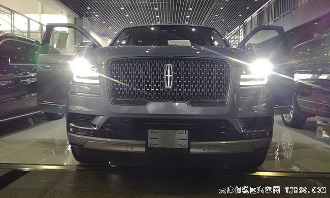 平行進(jìn)口車林肯領(lǐng)航員3.5T加規(guī)版 18款現(xiàn)車惠滿津城