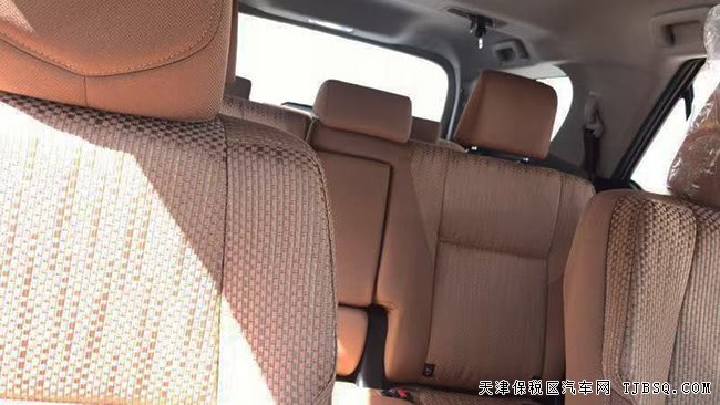 2019款豐田穿越者2700中東版 底掛/17輪/7座現(xiàn)車30.5萬