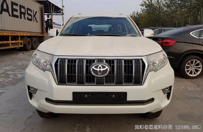 2019款豐田霸道3000中東版 后掛備胎/天窗/17輪現(xiàn)車(chē)57萬(wàn)