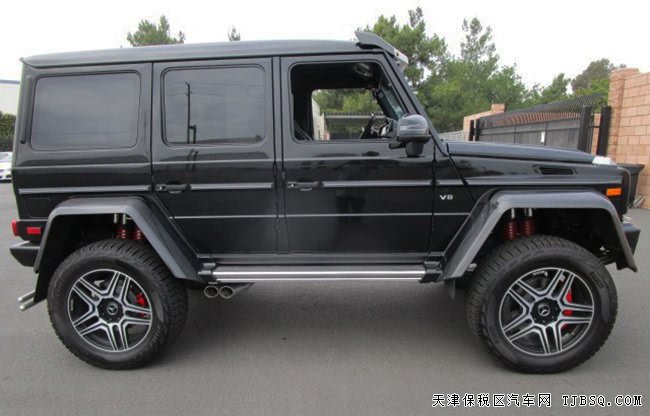 2018款奔馳G550 4x4加規(guī)版 全地形越野現(xiàn)車盡享