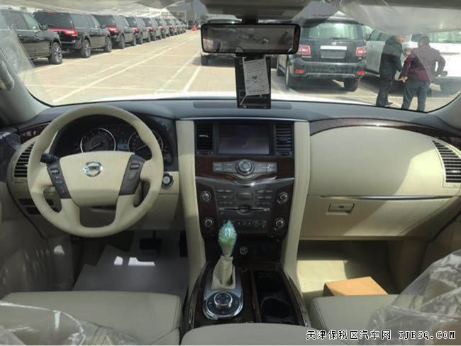 2018款日產(chǎn)途樂Y62中東版 豪華包/18輪/天窗現(xiàn)車52.8萬