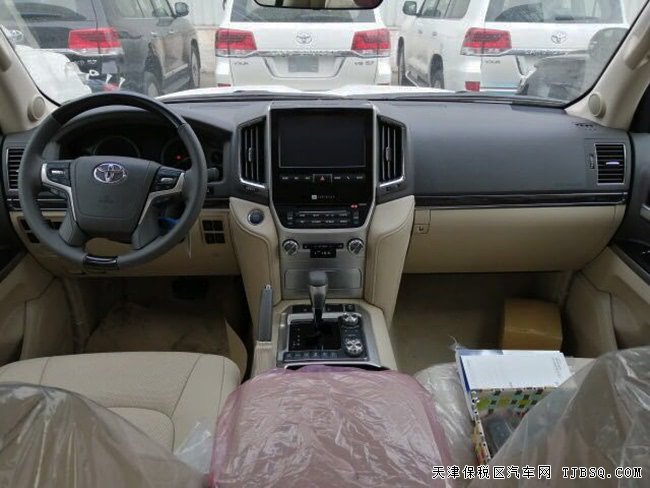 2019款豐田酷路澤5700中東版 陸巡5700現(xiàn)車優(yōu)購