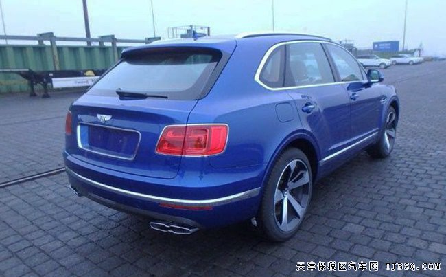 平行進(jìn)口車賓利添越4.0T汽油版 19款現(xiàn)車震撼來襲