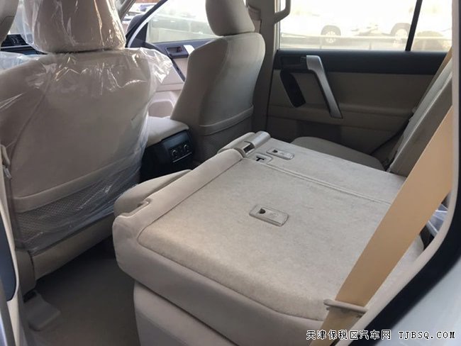 2019款豐田普拉多2700中東版 大油箱/7座/17輪現(xiàn)車(chē)43萬(wàn)