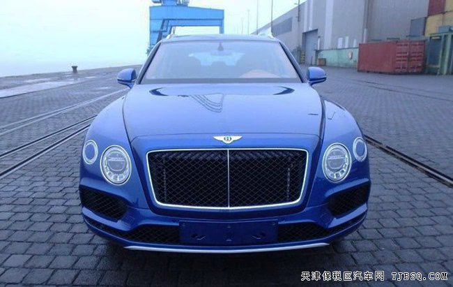 2019款賓利添越4.0T汽油版 22輪/全景/電吸門現(xiàn)車283萬