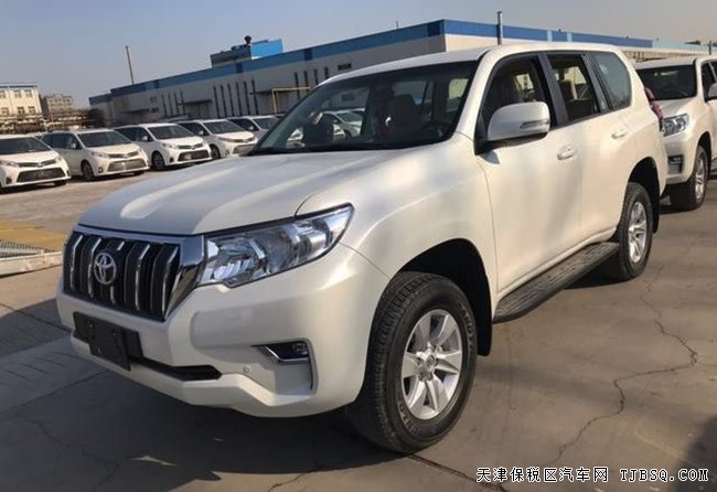 19款豐田普拉多2700中東版 17鋁輪/冰箱/底掛現(xiàn)車43.3萬