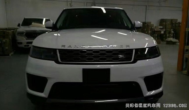 2019款路虎攬勝運(yùn)動(dòng)汽油版 天津港現(xiàn)車樂享折扣