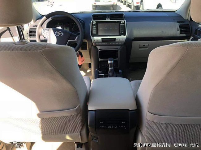 2019款豐田霸道2700中東版 經(jīng)典越野現(xiàn)車盡享極致