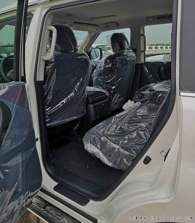 2019款日產(chǎn)尼桑途樂Y62中東版 經(jīng)典越野震撼讓利