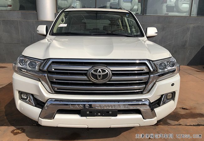 2018款豐田酷路澤4500中東版 18輪/天窗/航踏現(xiàn)車92.5萬