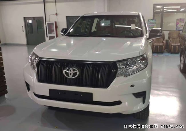 2019款豐田霸道3000中東版 17輪/七座/大油箱現(xiàn)車(chē)52.5萬(wàn)