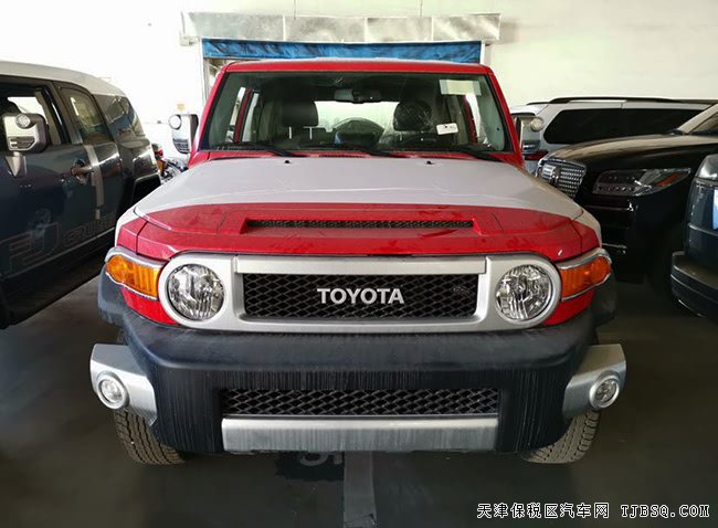 2019款豐田FJ酷路澤4.0L中東版 天津港現(xiàn)車勁惠