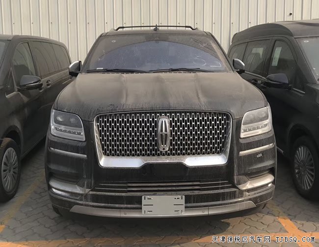 18款林肯領(lǐng)航員3.5T美規(guī)版 22輪/800A/座椅包現(xiàn)車137萬