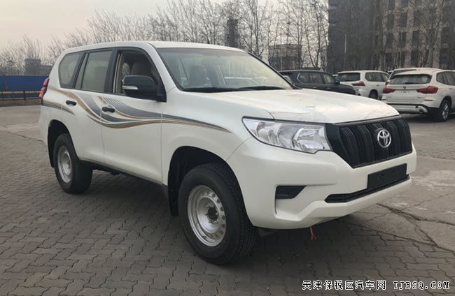 2019款豐田霸道2700中東版 經(jīng)典越野現(xiàn)車盡享折扣