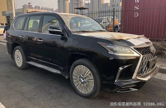 2018款雷克薩斯LX570限量版 大包圍/黑中網(wǎng)現(xiàn)車151.5萬