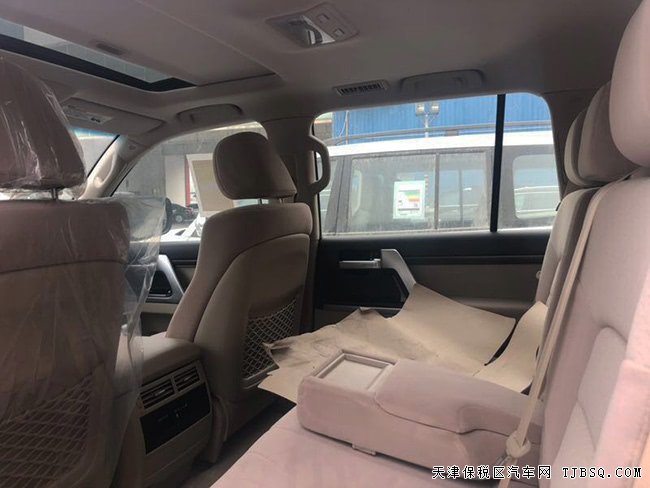 2019款豐田酷路澤5700中東版 陸巡5700現(xiàn)車勁惠