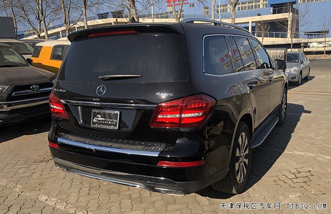 2019款奔馳GLS450美規(guī)版 哈曼/燈光包/外觀包現(xiàn)車96.1萬