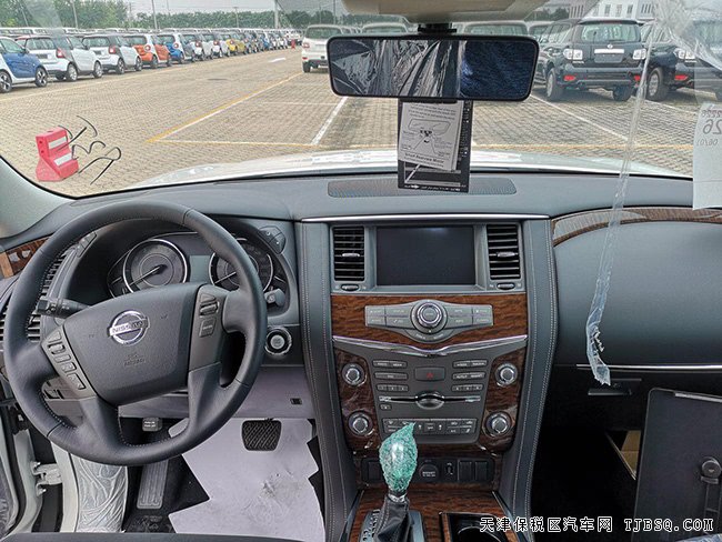 平行進口19款日產(chǎn)途樂Y62中東版 現(xiàn)車絢麗來襲