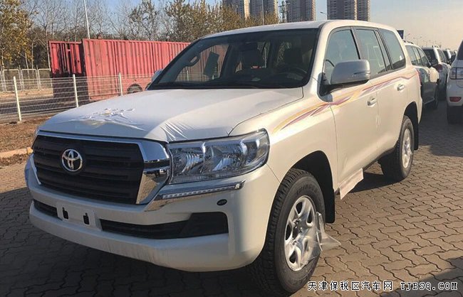 2019款豐田酷路澤4000中東版 平行進(jìn)口丐版現(xiàn)車61.9萬