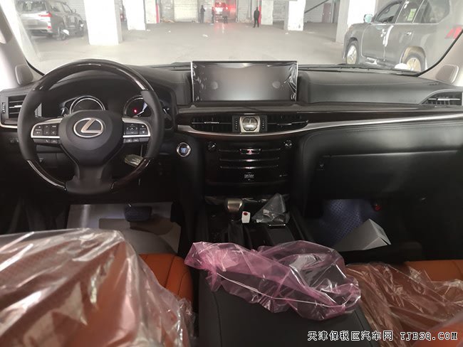 2018款雷克薩斯LX570中東鉑金版 21輪/金屬漆現(xiàn)車147萬