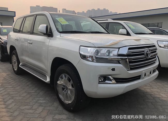 2019款豐田酷路澤4000中東版 18輪/天窗/七座現(xiàn)車68.5萬