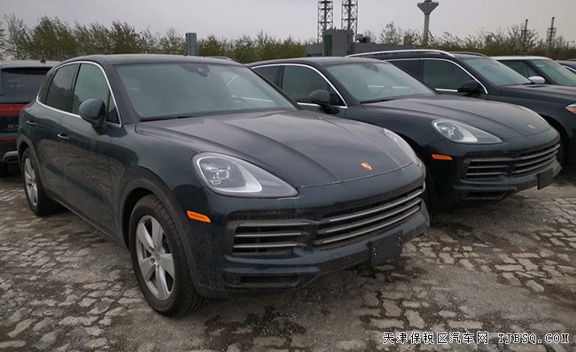 2019款保時捷卡宴3.0T加規(guī)版 豪華包/金屬漆現(xiàn)車87.5萬