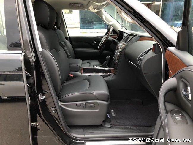 平行進(jìn)口車英菲尼迪QX80中東版 18款現(xiàn)車樂(lè)享經(jīng)典