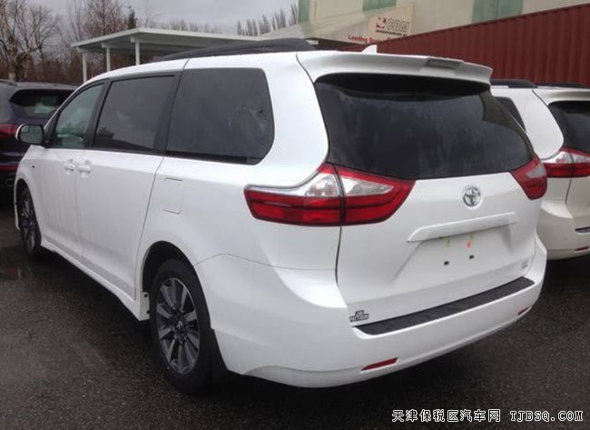 2019款豐田塞納3.5L四驅(qū)版 標配版現(xiàn)車震撼讓利