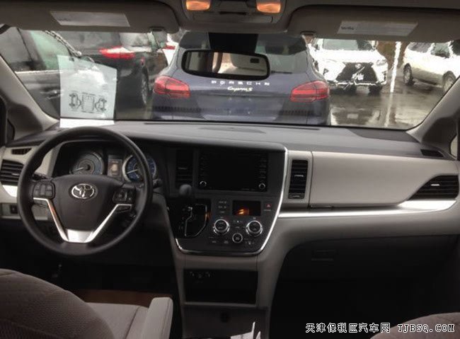 2019款豐田塞納3.5L四驅(qū)版 標配版現(xiàn)車震撼讓利