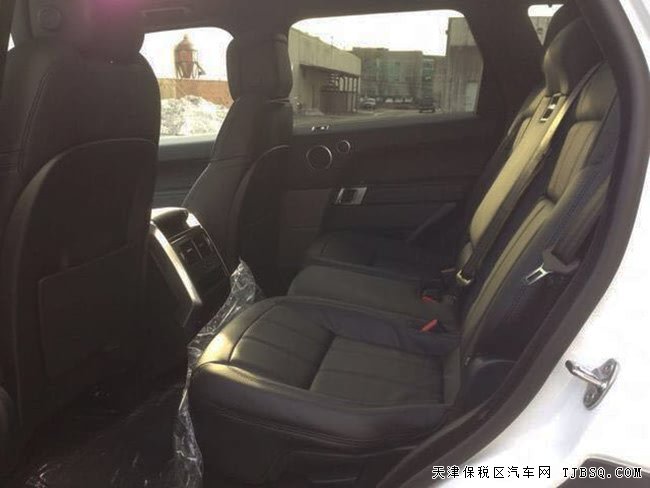 2019款路虎攬勝運(yùn)動汽油版 全景/視覺包/駕輔包現(xiàn)車82萬