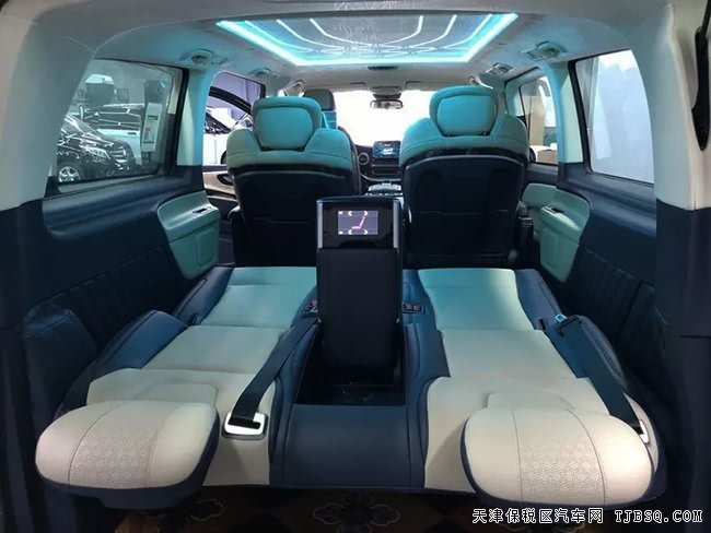 平行進(jìn)口車19款奔馳V250中東版 保稅區(qū)現(xiàn)車優(yōu)享