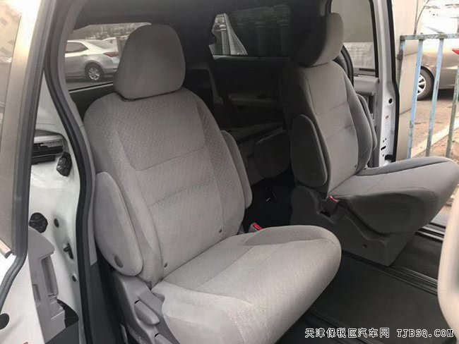2019款豐田塞納3.5L四驅(qū)版 經(jīng)典7座MPV現(xiàn)車盡享折扣