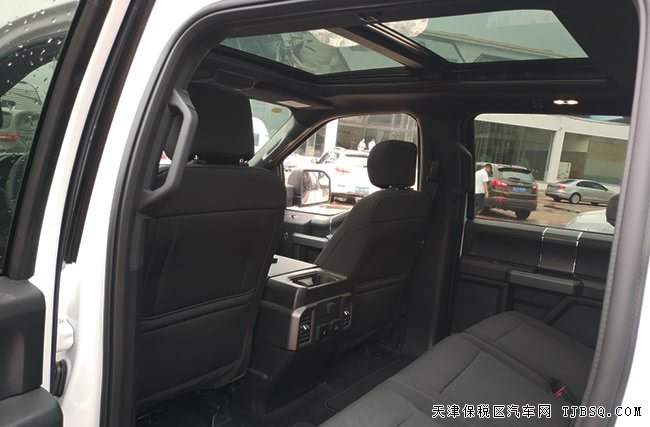 2018款福特F150加規(guī)版 雙天窗/301A包/越野包現(xiàn)車36.5萬