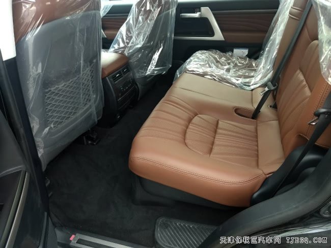 19款豐田酷路澤5700中東版 20輪/天窗/大包圍現(xiàn)車114萬