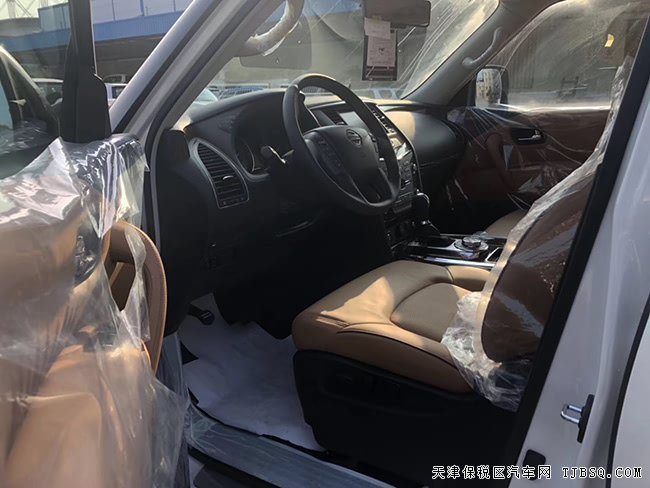 2019款日產(chǎn)途樂(lè)PLT鉑金版 20輪/環(huán)影/天窗/現(xiàn)車56.3萬(wàn)