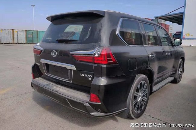 2018款雷克薩斯LX570限量版 金屬漆/大包圍現(xiàn)車150.5萬