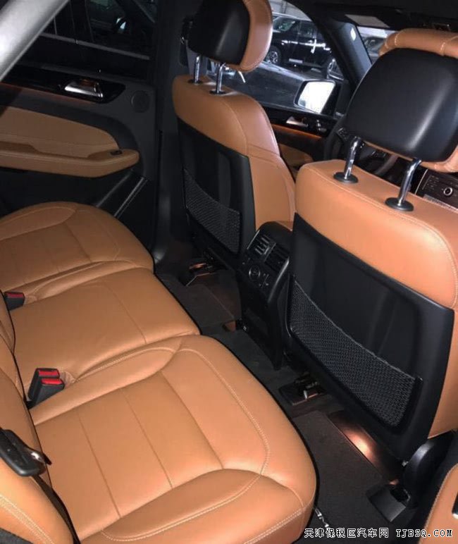 19款奔馳GLE43AMG加規(guī)版 高級(jí)包/燈包/駕輔包現(xiàn)車82.5萬