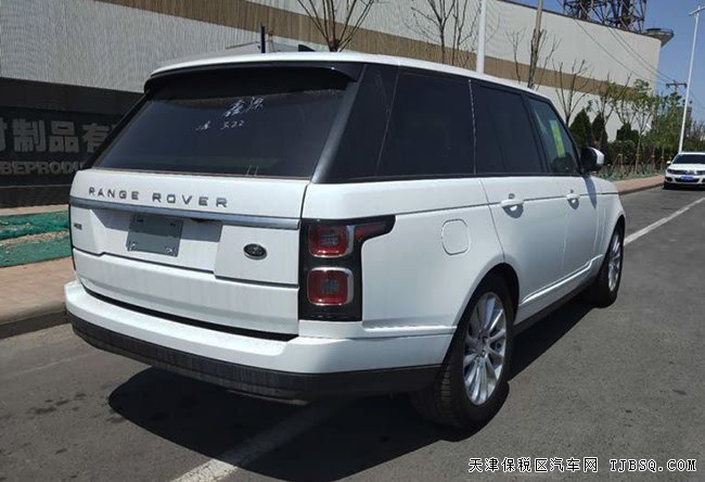 2019款路虎攬勝3.0T行政汽油版 保稅區(qū)現(xiàn)車熱銷