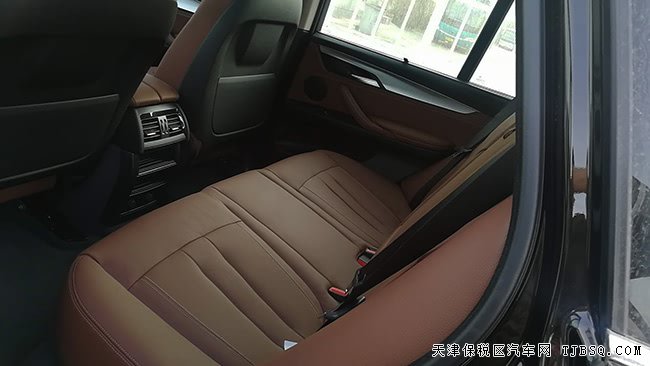 平行進口車18款寶馬X5中東版 19輪/全景天窗現(xiàn)車64.5萬