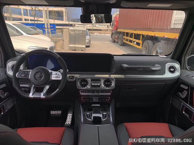 2019款奔馳G63AMG美規(guī)版 復(fù)古全路況SUV現(xiàn)車酬賓