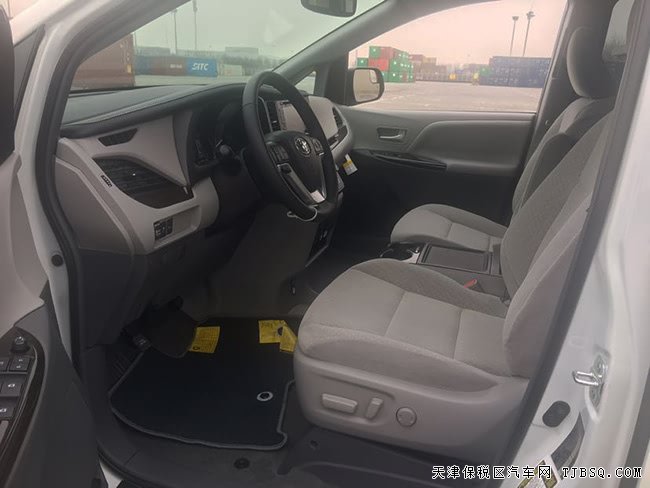 2019款豐田塞納3.5L兩驅(qū)XLE版 17輪/7座手續(xù)現(xiàn)車42.5萬